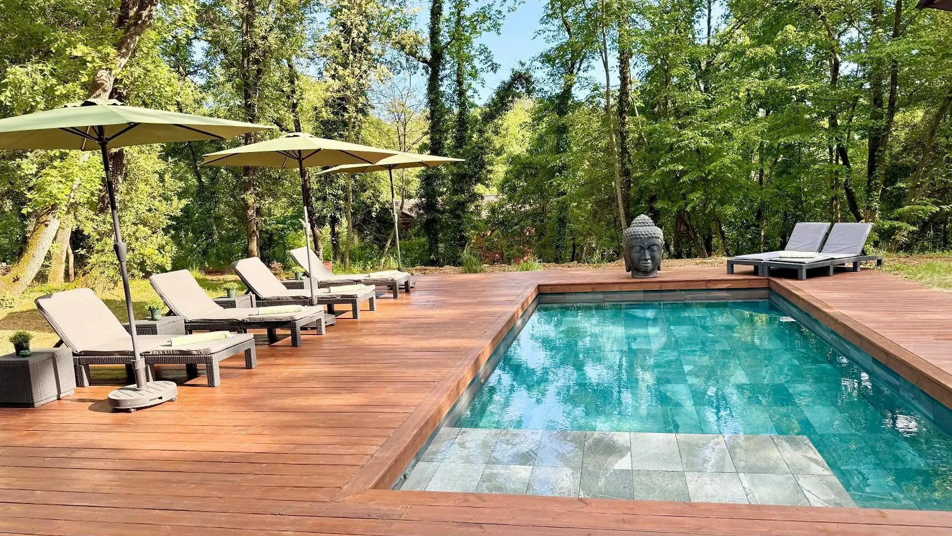 Villa With Pool, Petanque, Large Green Space Roquefort-les-Pins