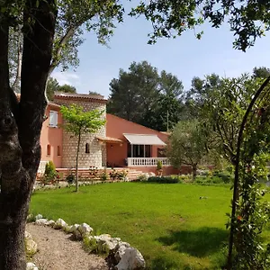  Bed & Breakfast Mas D'azur